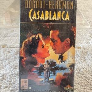 Casablanca DVD - Classic Black and Gold Edition